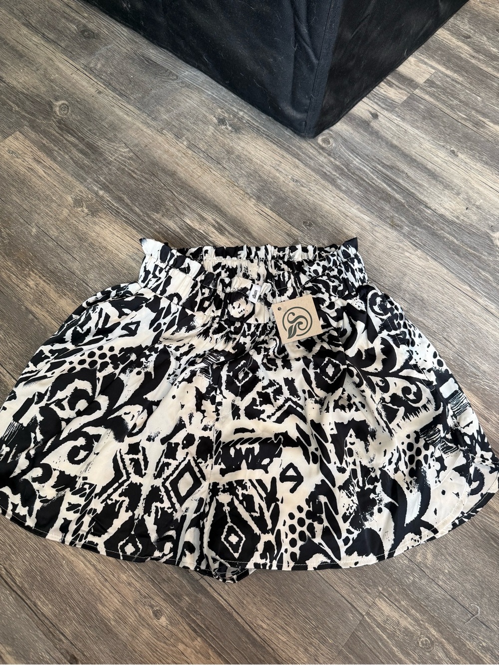 glam Black & White Mini Skirt with Bold Pattern